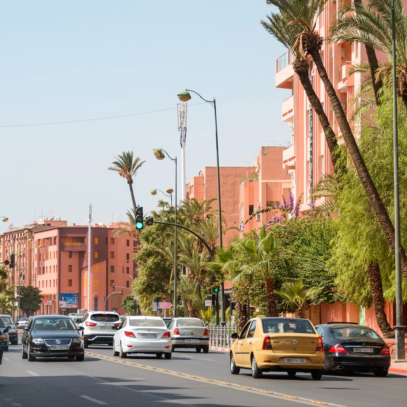 grand-taxi-morocco-fez-marrakesh